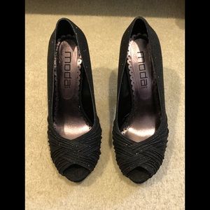 Black sparkle heels never worn still in box